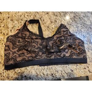 THE DAIRY FAIRY Ruby Wireless Hands-Free Pumping & Nursing Bra (Plus Size MF-3)